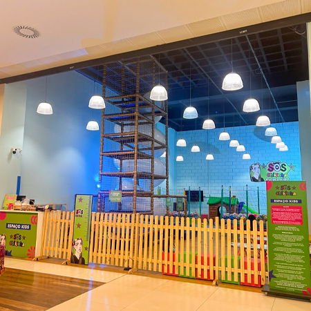 Logo da loja espaço kids