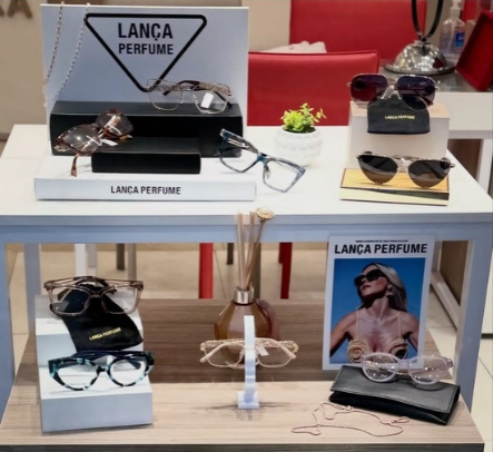ARMAÇÕES DE ÓCULOS LANÇA PERFUME 