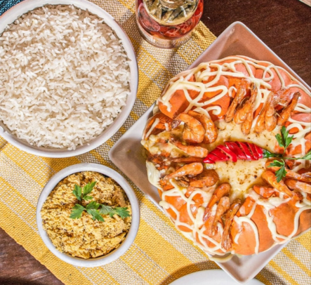 CAMARÃO NA MORANGA ARRETADO