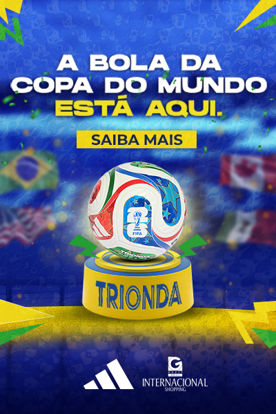 Exposição Bola da copa Adidas