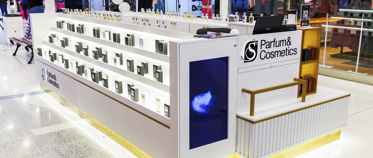 Inaugurou o quiosque S Parfum & Cosmetics no Maxi Shopping Jundiaí 