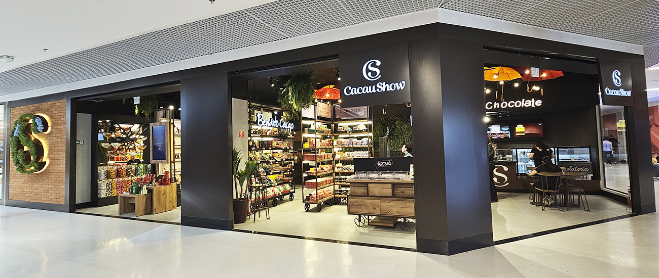 Cacau Show Mega Store inaugura no Maxi Shopping