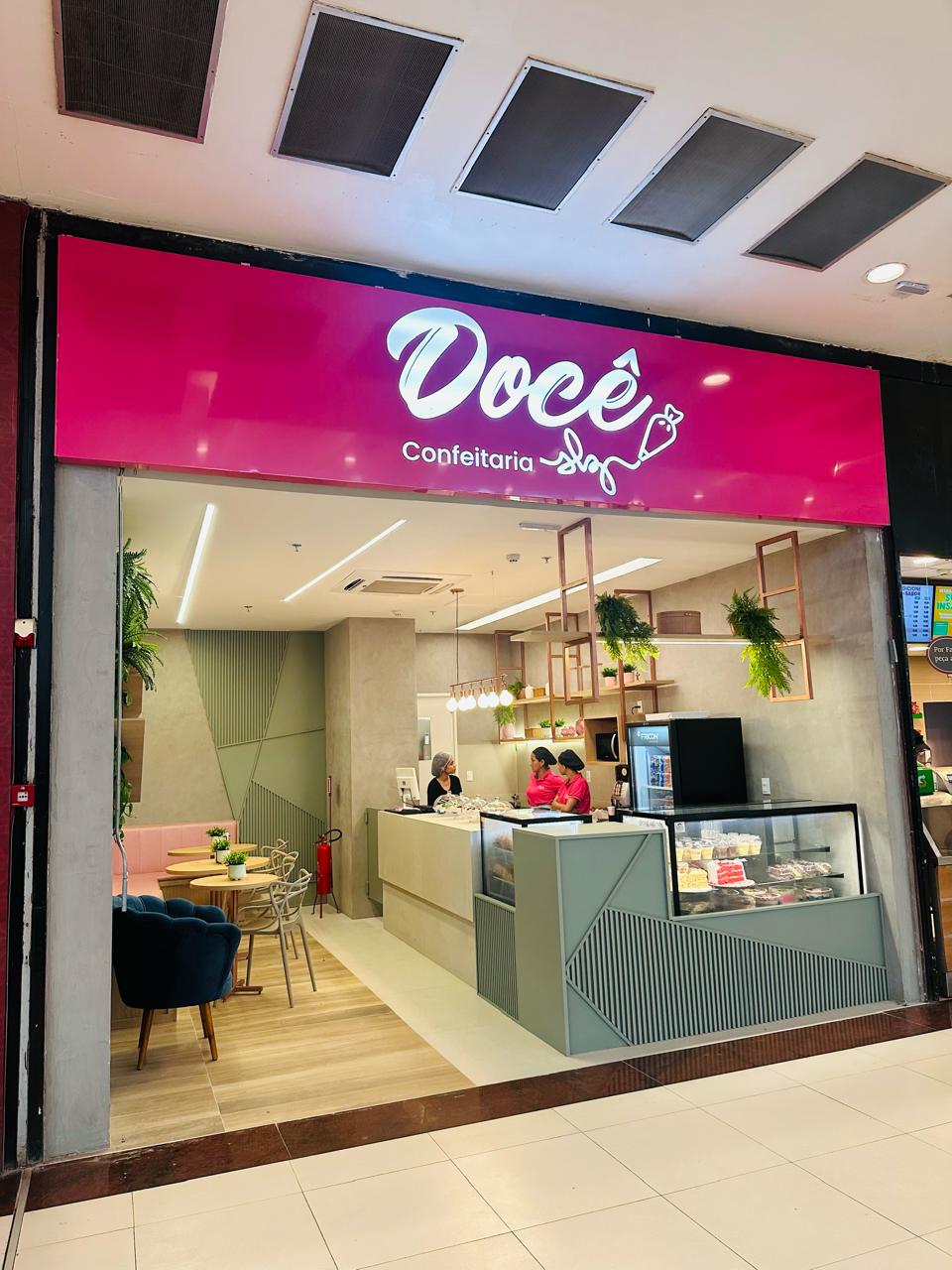 DOCÊ CONFEITARIA