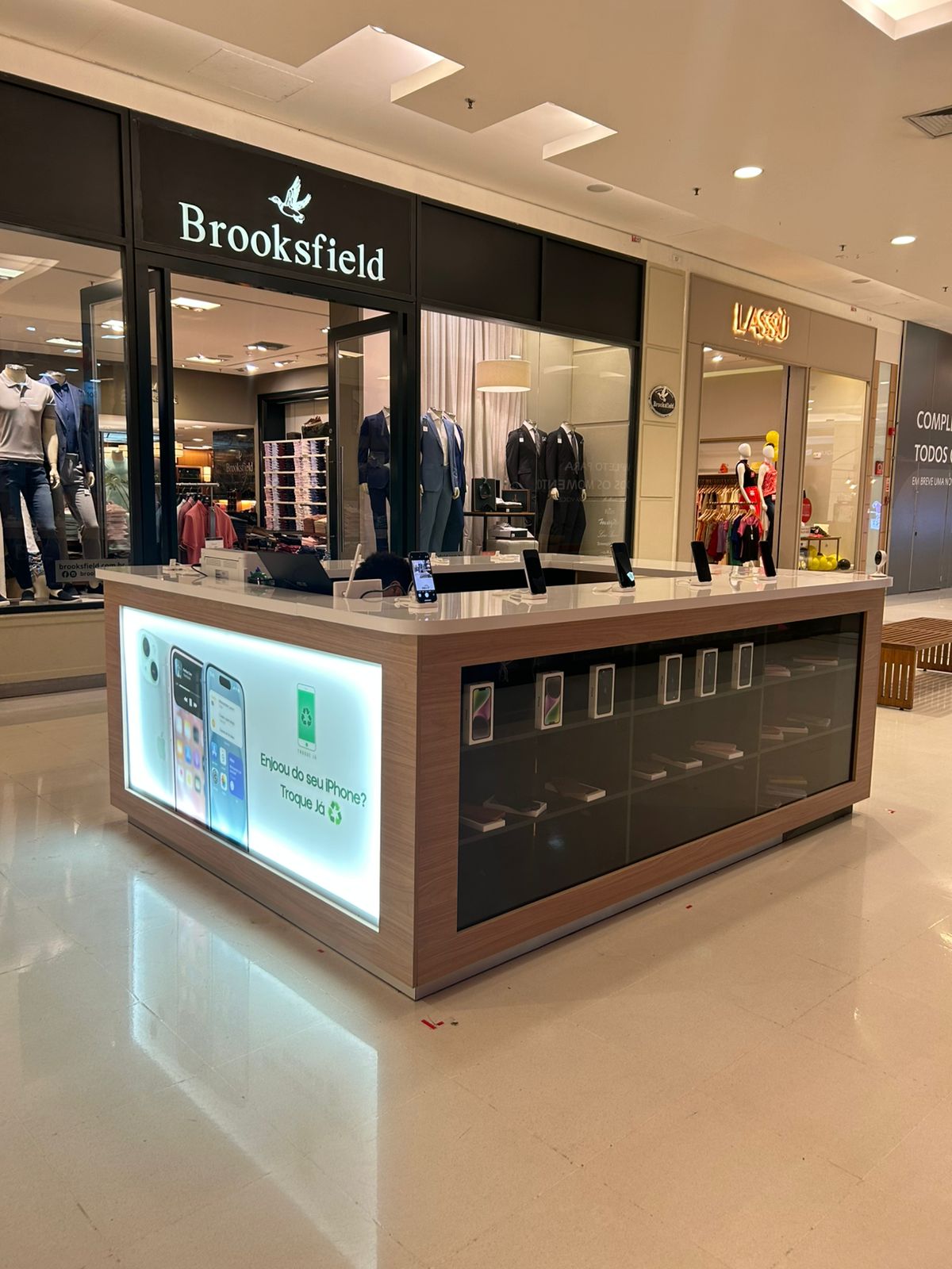 Logo da loja troque já