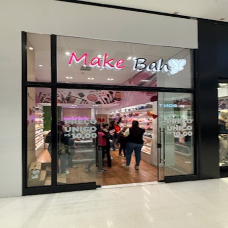 Logo da loja make bah