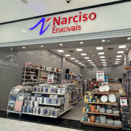 Logo da loja narciso enxovais