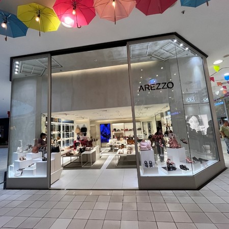 Logo da loja arezzo