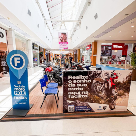 Logo da loja facilita motos