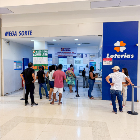 Logo da loja loterica mega sorte