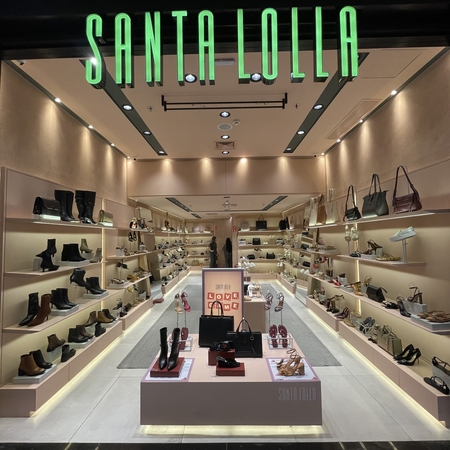 Logo da loja santa lolla