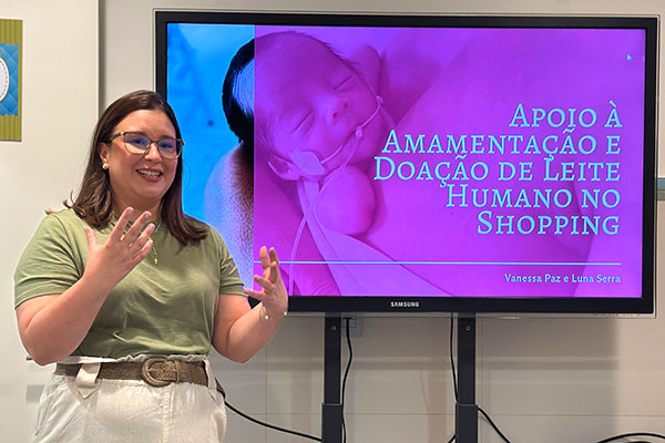 Projeto Amamentar traz informações sobre a amamentação e doação de leite materno no Teresina Shopping