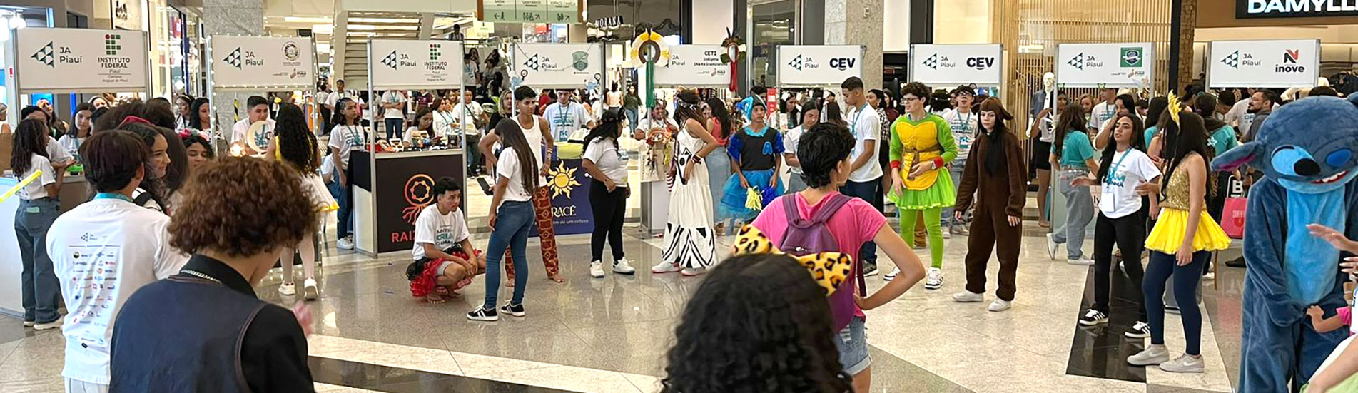 Feira de Mini Empresas movimenta Teresina Shopping com ideias inovadoras de jovens empreendedores