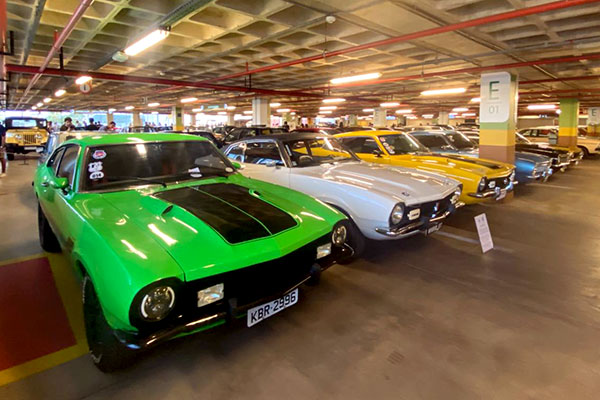 Teresina Shopping recebeu o 4° encontro Antigos e Amigos com recorde de veículos