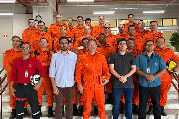 Grupo do Corpo de Bombeiros Militar do Estado do Piauí realizou visita técnica às instalações do Teresina Shopping 