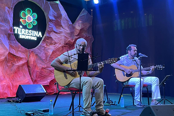 Show Abraço reúne dupla Vavá Ribeiro e Zé Quaresma em projeto de valorização da música piauiense