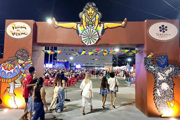 Praia de Verão do Teresina Shopping reúne atrações culturais e diversão para as crianças